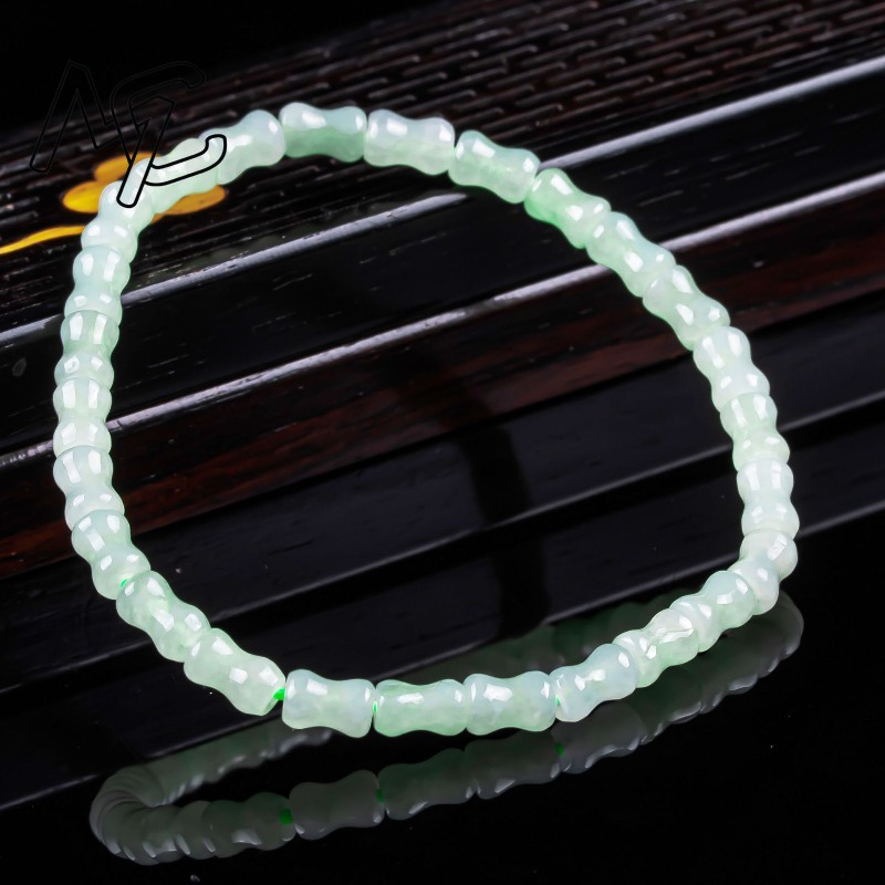 Novo Colar e Pulseira de Jade  - Jewelry & Watches Bench avaliação e preço