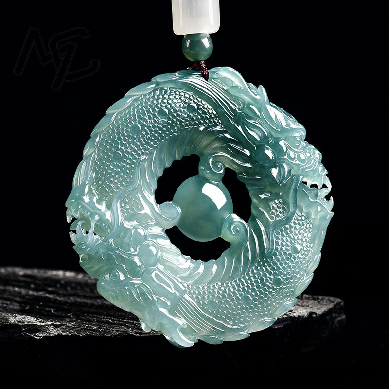 Colar com Pingente de Jade Nat - Jewelry & Watches Bench avaliação e preço