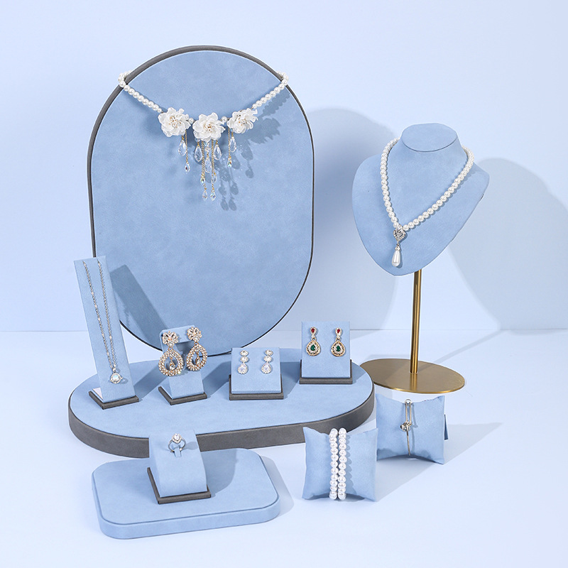 Conjunto de Exibição de Joias  - Jewelry Shop Watches avaliação e preço