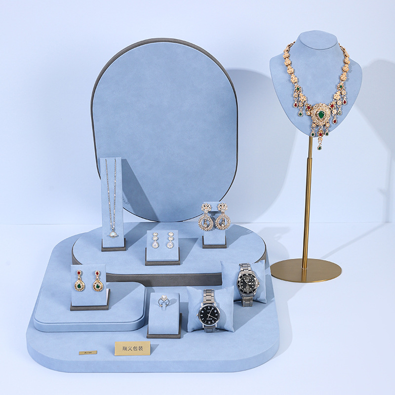 Conjunto de Exibição de Joias  - Jewelry Shop Watches avaliação e preço