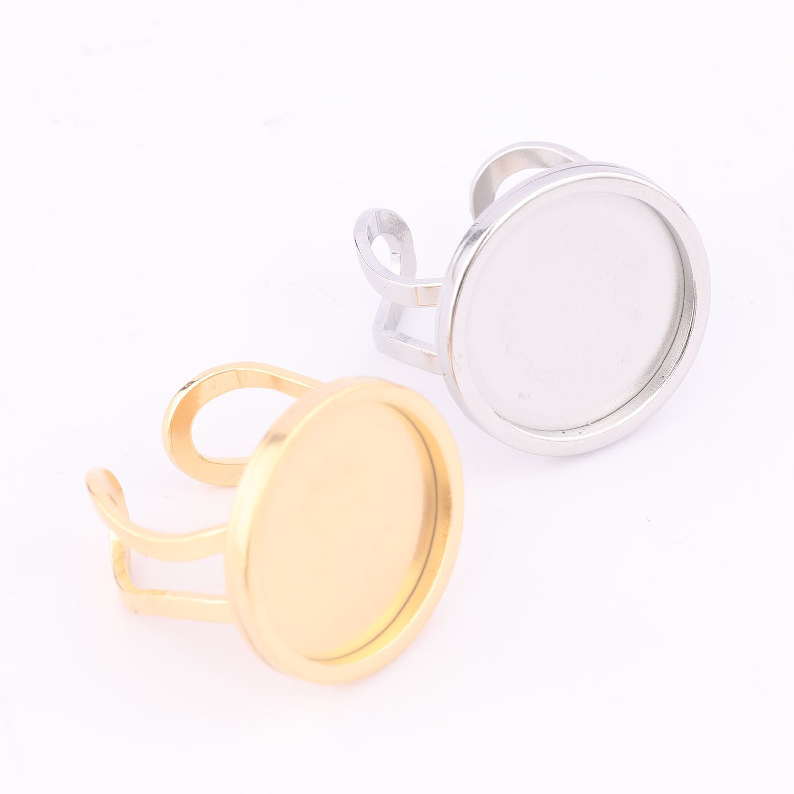 Anel cabochão redondo de 18mm, - Gold Plated Ring avaliação e preço